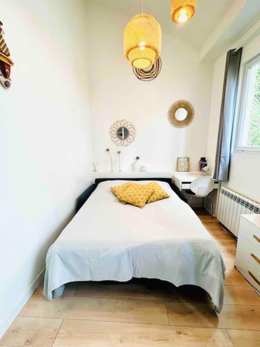 Jolie Mini Maison Lovely Tiny House Vitry-sur-Seine Esterno foto
